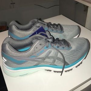 ASICS GT-1000 Running Shoes Gray and Teal